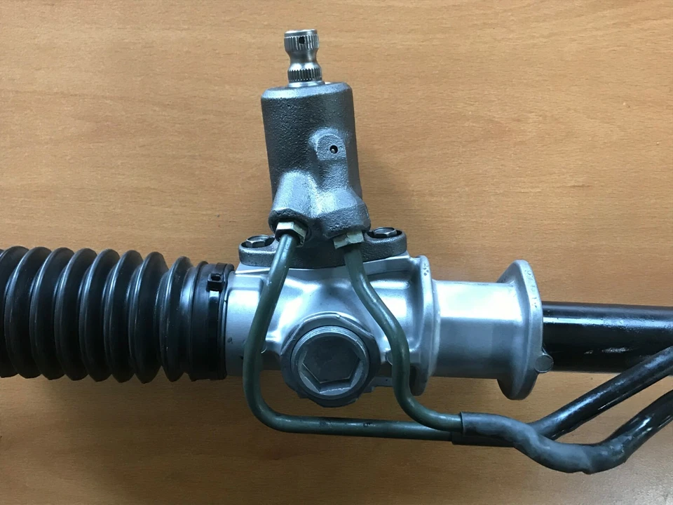 Estante y piñón de dirección asistida para dirección de 4 ruedas Mitsubishi 3000GT Foto 2 de 4