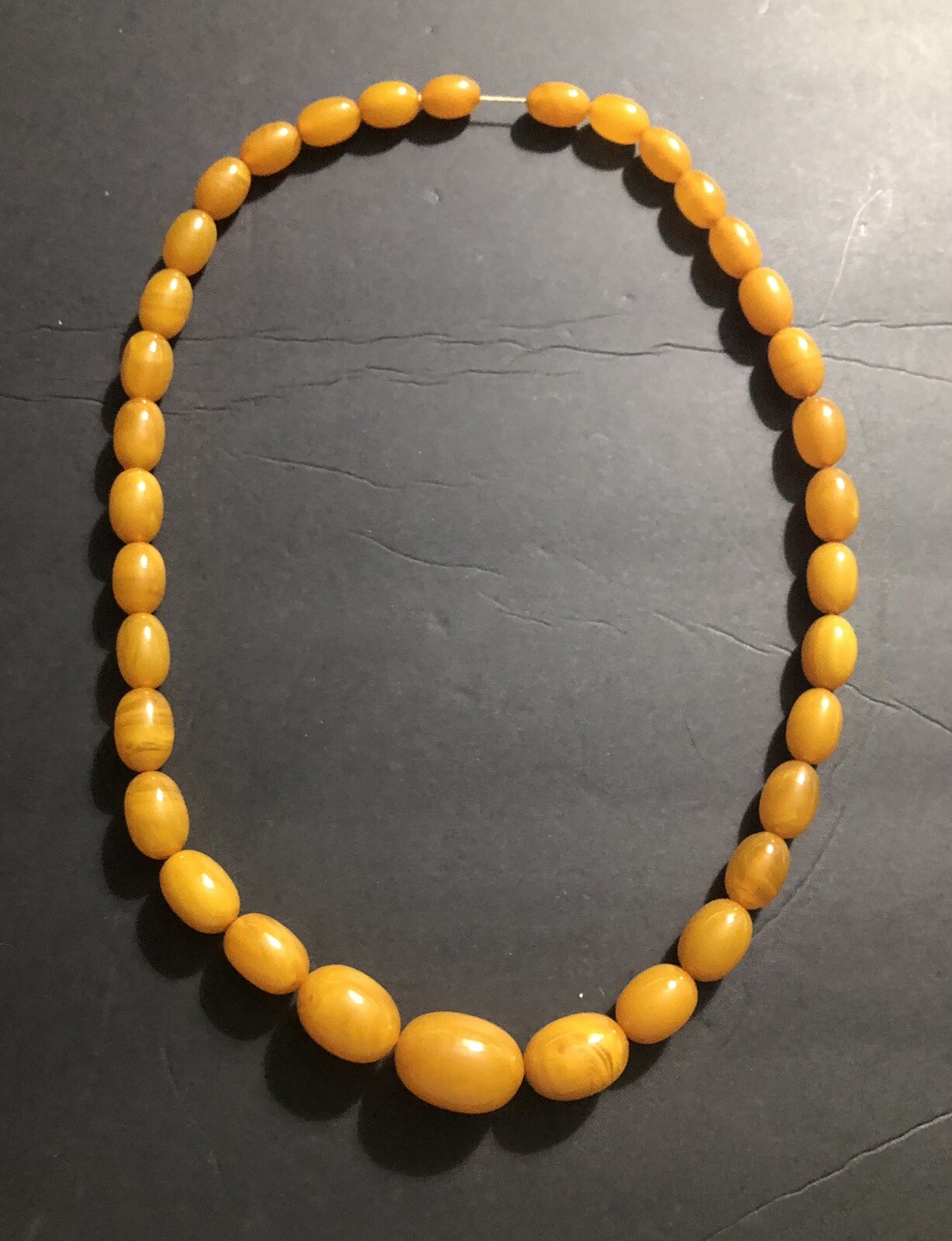 Lot De 3 Bracelets Joncs Art Déco En Bakélite Couleur Butterscotch - Vintage