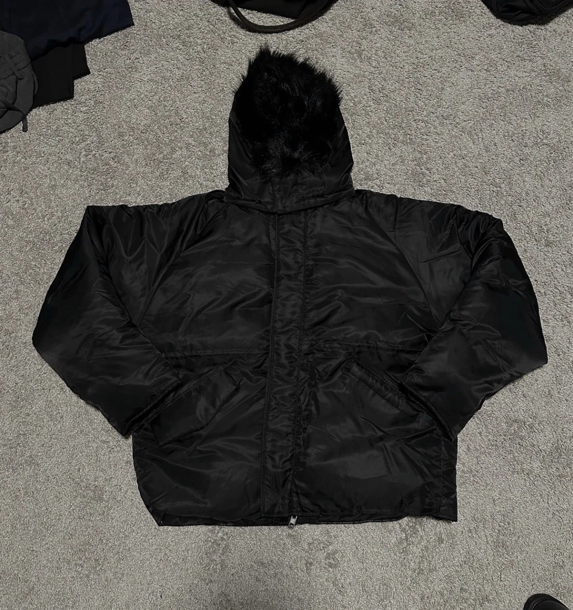 Preços baixos em Yeezy Casacos, jaquetas e Coletes para Homens | eBay