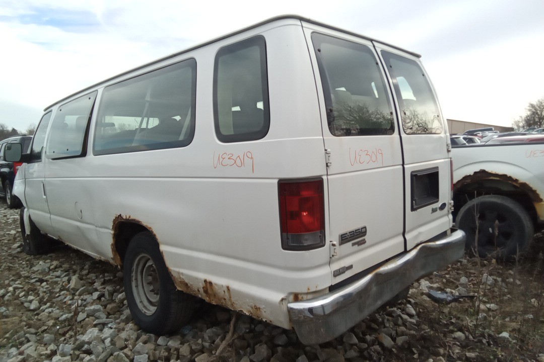 2010 Ford E350 Van Automatic Transmission OEM 136K Miles (LKQ~445380744) thumbnail 2