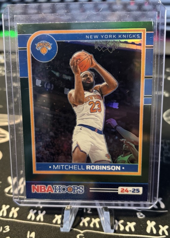 2024-25 Panini Hoops Prizm Mitchell Robinson Green Border