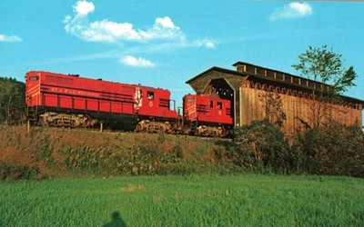 Fisher Bridge Wolcott VT ST. J. & L.C. Railroad Covered Bridge Postcard 1960s