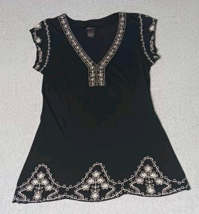 Bcbg Maxazria Embroidered Short Sleeve Tunic Blouse Womens Size Large Black And