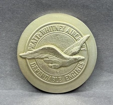 1981 Pratt & Whitney Aircraft Nickel Silver Medallion Paperweight 3" Eagle
