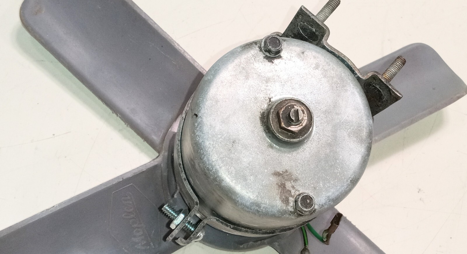 Ferrari 308 Engine Radiator Cooling Fan Blade_Motor_Moplen_Mounting Bracket_OE