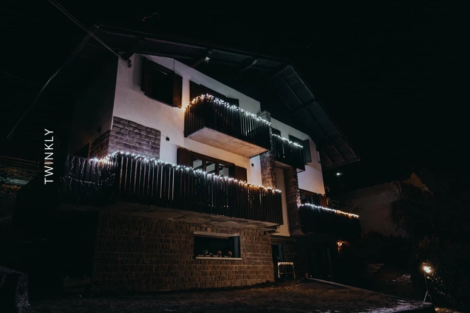 Twinkly Lights 190 Golden Edition Icicle - image 4 of 4