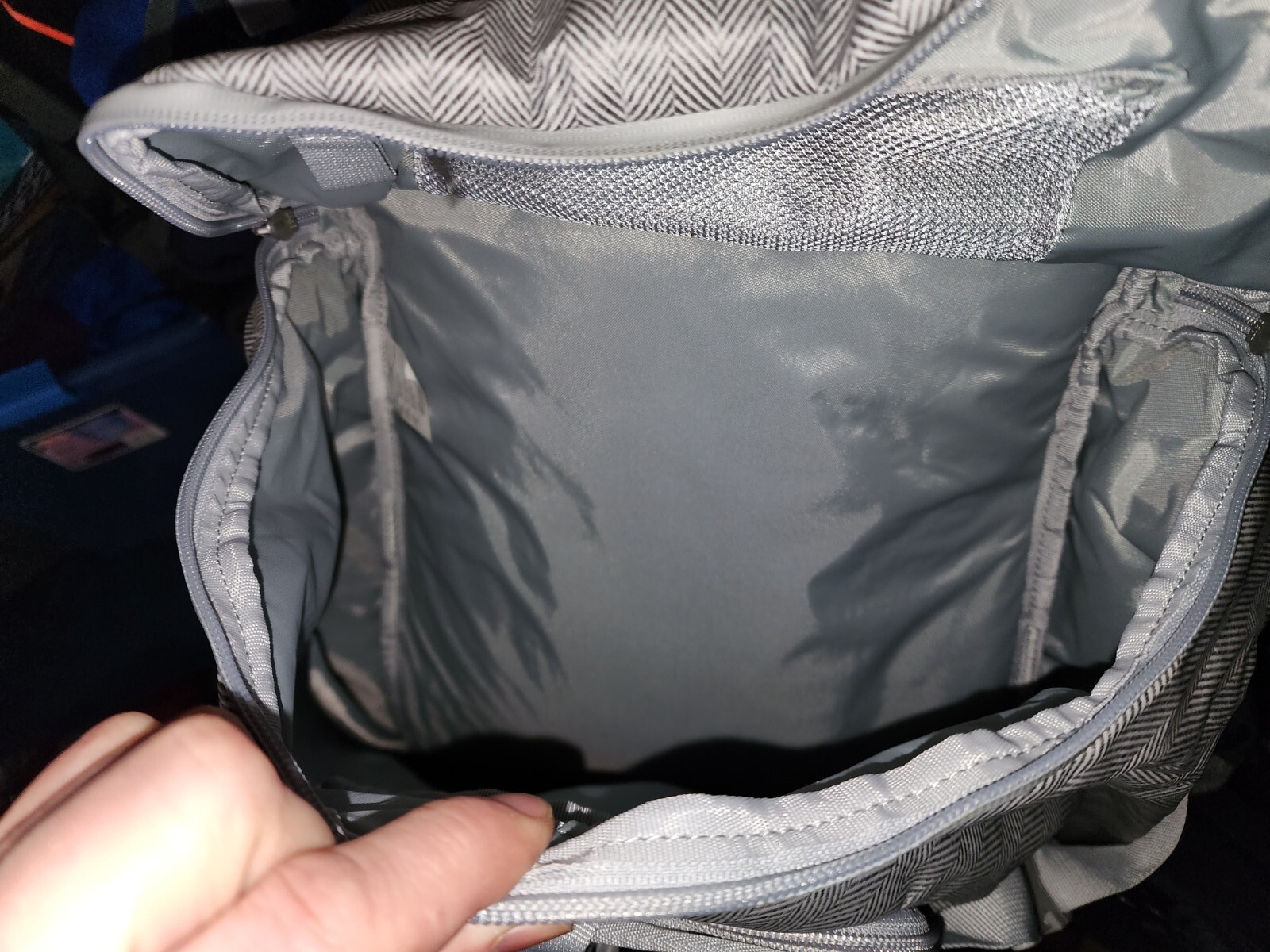 BNWT Nike AIR JORDAN Backpack & Duffle Bag image 9