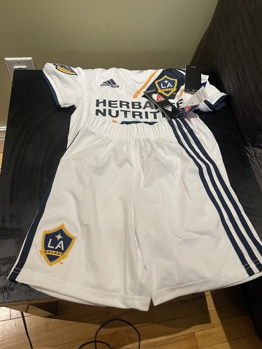 adidas - Kids' LA Galaxy Zardes 2 Piece Jersey Set (medium 5-6) - Picture 3 of 9