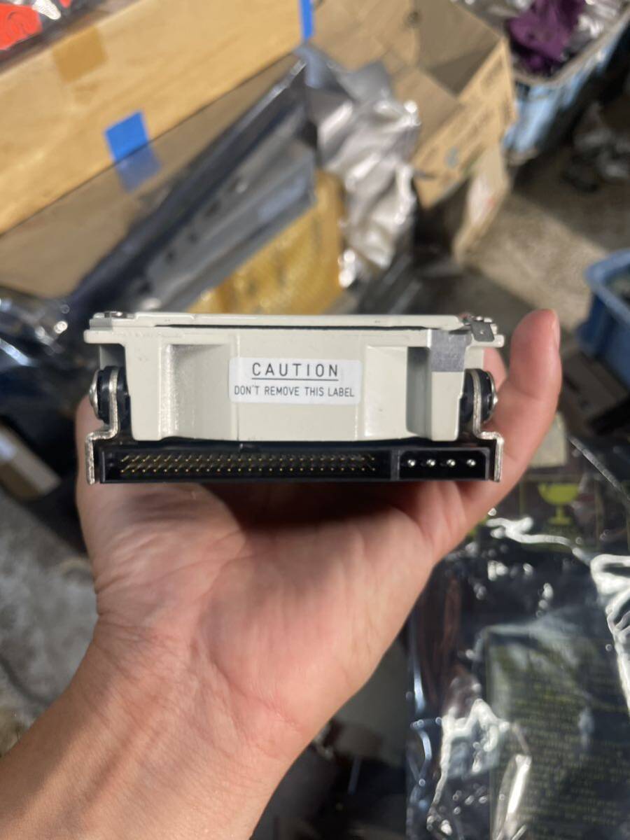 内蔵型ハードディスクドライブ Fujitsu M2694ESA 1GB 5400RPM