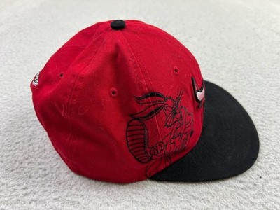 Chicago Bulls Bugs Bunny Hat Cap Snap Back Ledium Large Red Black