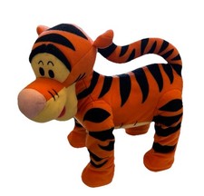 Bouncy Talking Tigger from Pooh, 10" Battery Operated, Fisher Price 2003 Mattel