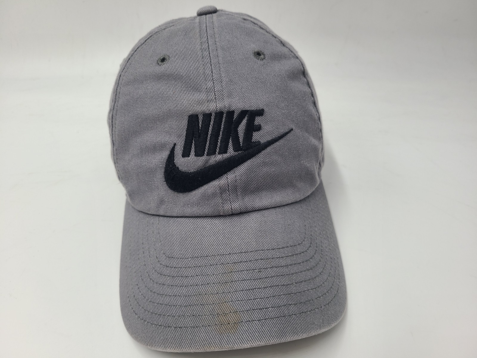 Nike S1ZE Heritage86 Strapback Adjustable Hat Cap Swoosh Men Women Gray Black