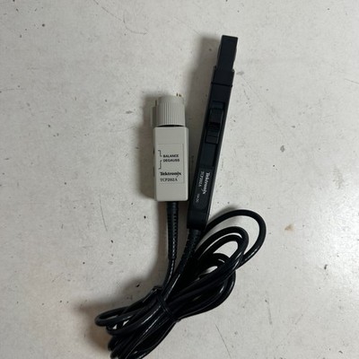 Tektronix TCP202A Black White 50 MHz 15A AC/DC Oscilloscope Current Clamp Probe