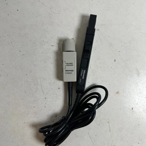 Tektronix TCP202A Black White 50 MHz 15A AC/DC Oscilloscope Current Clamp Probe - Picture 1 of 9