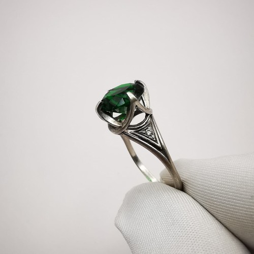 Vintage Exquisite Women's Ring Jewelry 925 Sterling Silver Green Zircon - Picture 4 of 7