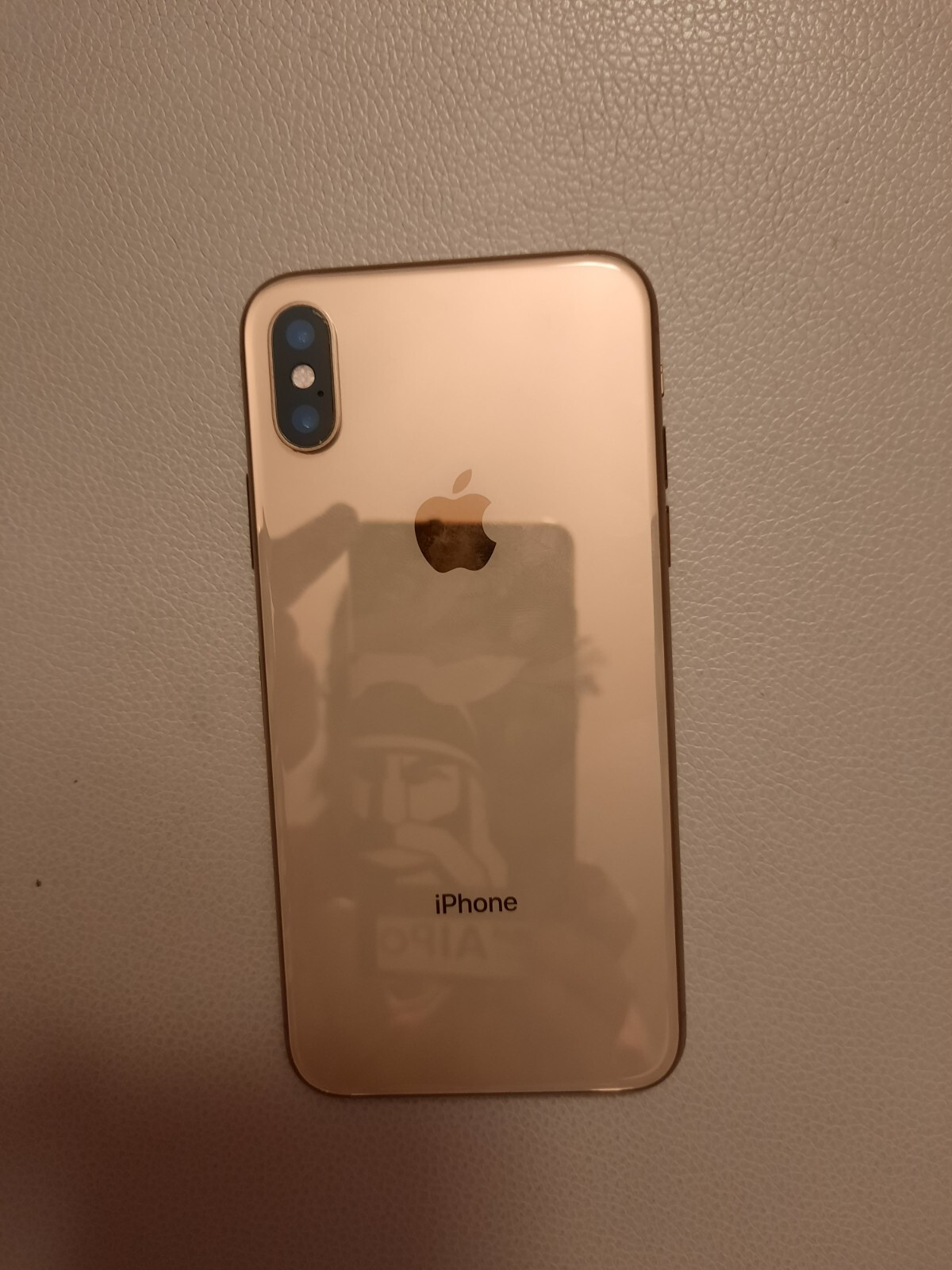 Foto 1 di 4