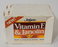 Jergens Vitamin E Lanolin Bar Soap Skin Conditioning One 2 Pack 4.75 oz VTG NE