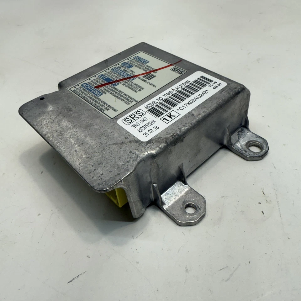 2017-2018 Honda CR-V CRV SRS SDM Control Module 77960TLAL250M4 OEM - Image 4 of 4