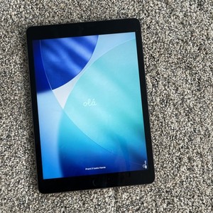 iPad 9th Generation 64GB Case | eBay