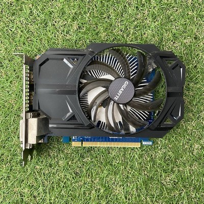 Gigabyte GeForce GTX 750 Ti 2GB GDDR5 Grafikkarte GV-N75TD5-2GI (C100)