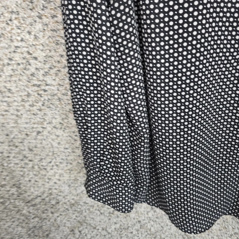 Blusa Lane Bryant Top Mujer Plus 26/28 Negra Lunares Popover Bolsillo Transparente Foto 3 de 4