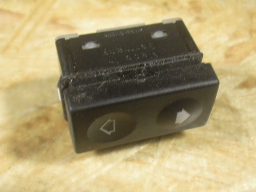 310367 Schalter für Fensterheber BMW 3er Touring (E36) 8368943