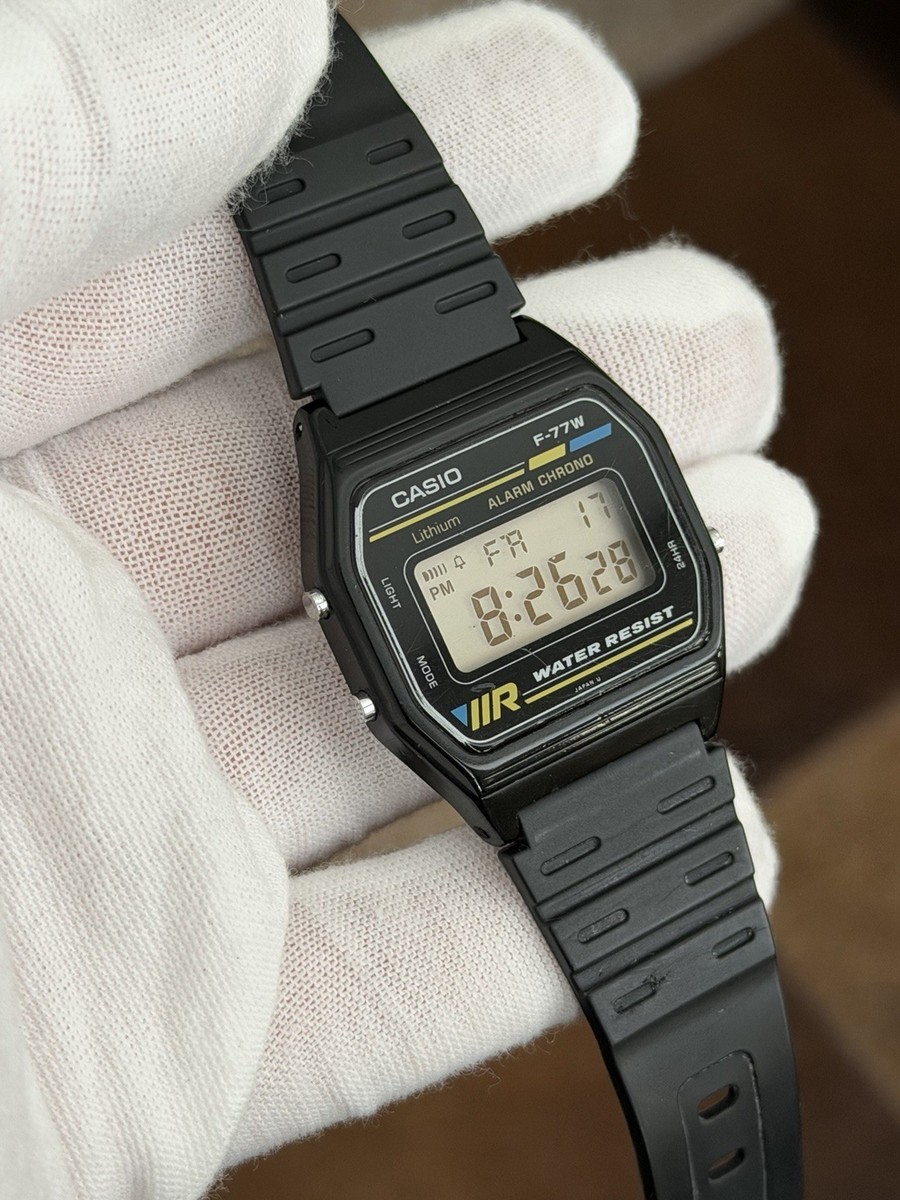 Rare Vintage Casio F-77W Men's Digital Sports Watch JDM 1980s