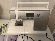 Singer 9940 Quantum con cover e accessori