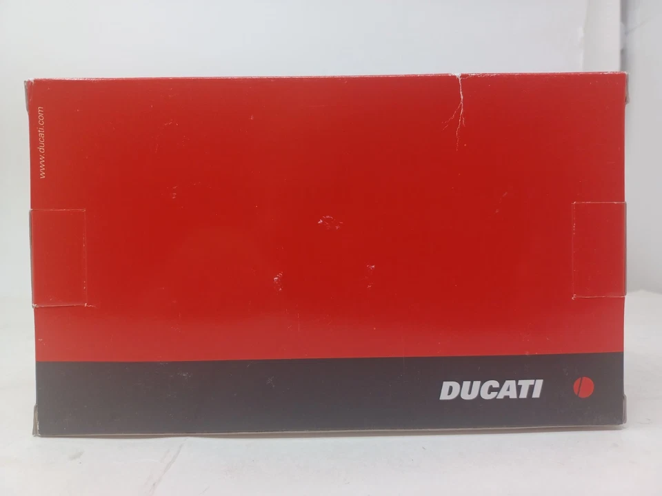 Nuevo Ray Ducati Desmodromica ST4S en negro 1:12 Diecast Foto 3 de 3