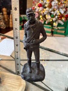 Michael Garman 1986 Union Soldier Sculpture – Signed Military Art Colorado