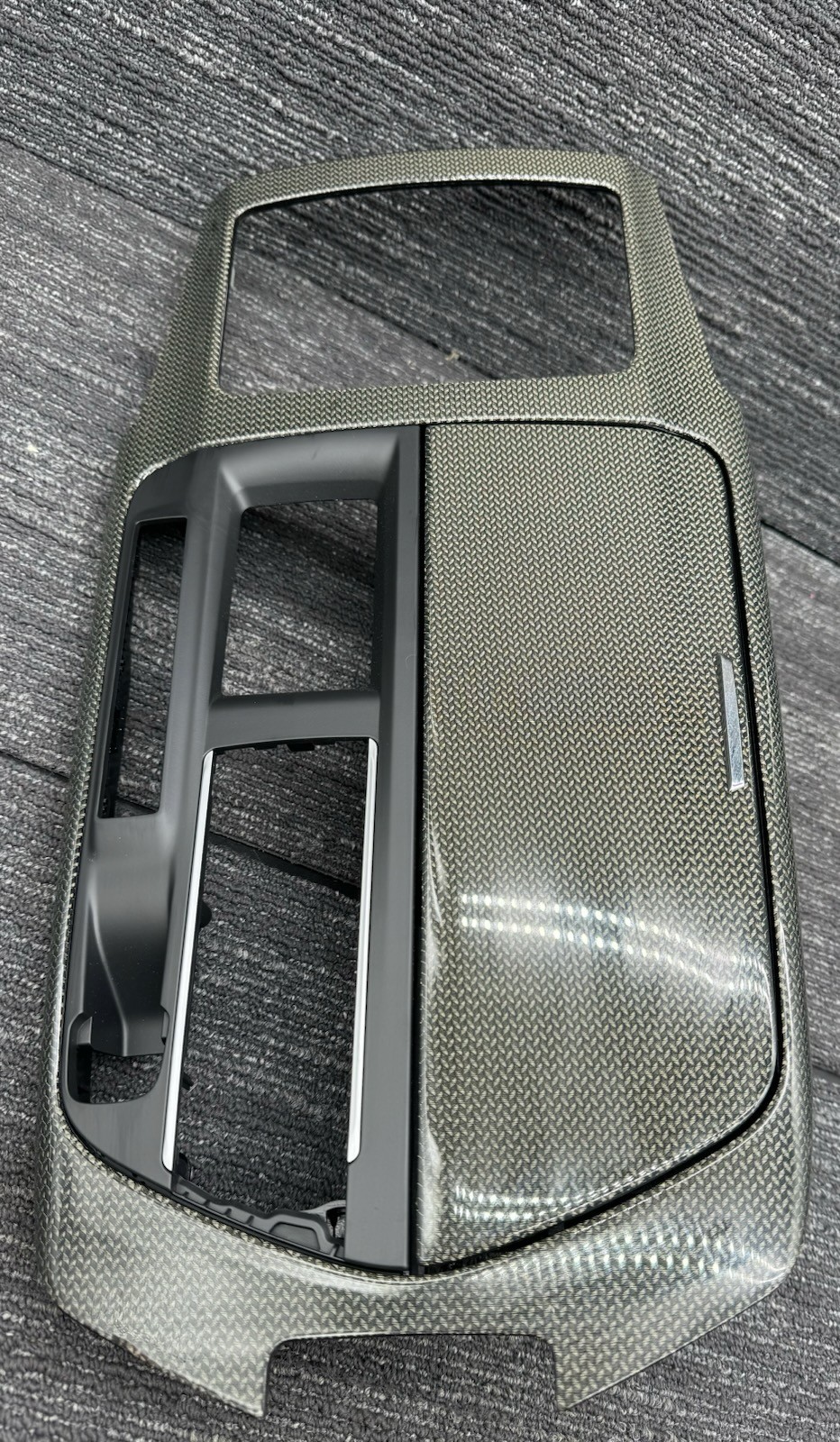 NEW OE 2019-2022 Maserati Levante CARBON FIBER Center Console / Cupholder