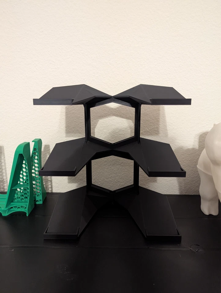 1:18 Scale Car Models Stand – Holds 3 Cars (Black, No Lighting) - Image 4 of 4