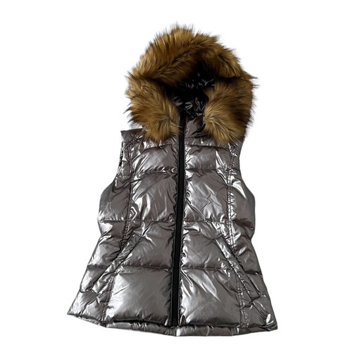women's puffer vest with fur hood