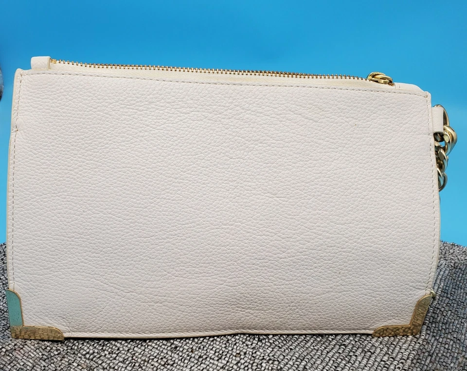 Cartera sin asas tipo muñeca Foley + Corinna crema cuero granulado genuino (C35) Foto 3 de 4