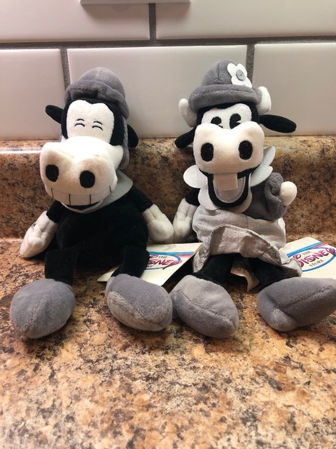 horace horsecollar plush