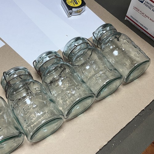 Lot of 6 Vintage ATLAS E-Z SEAL JARS & LIDS Green Glass QUART Bale Mason Canning - Picture 4 of 7