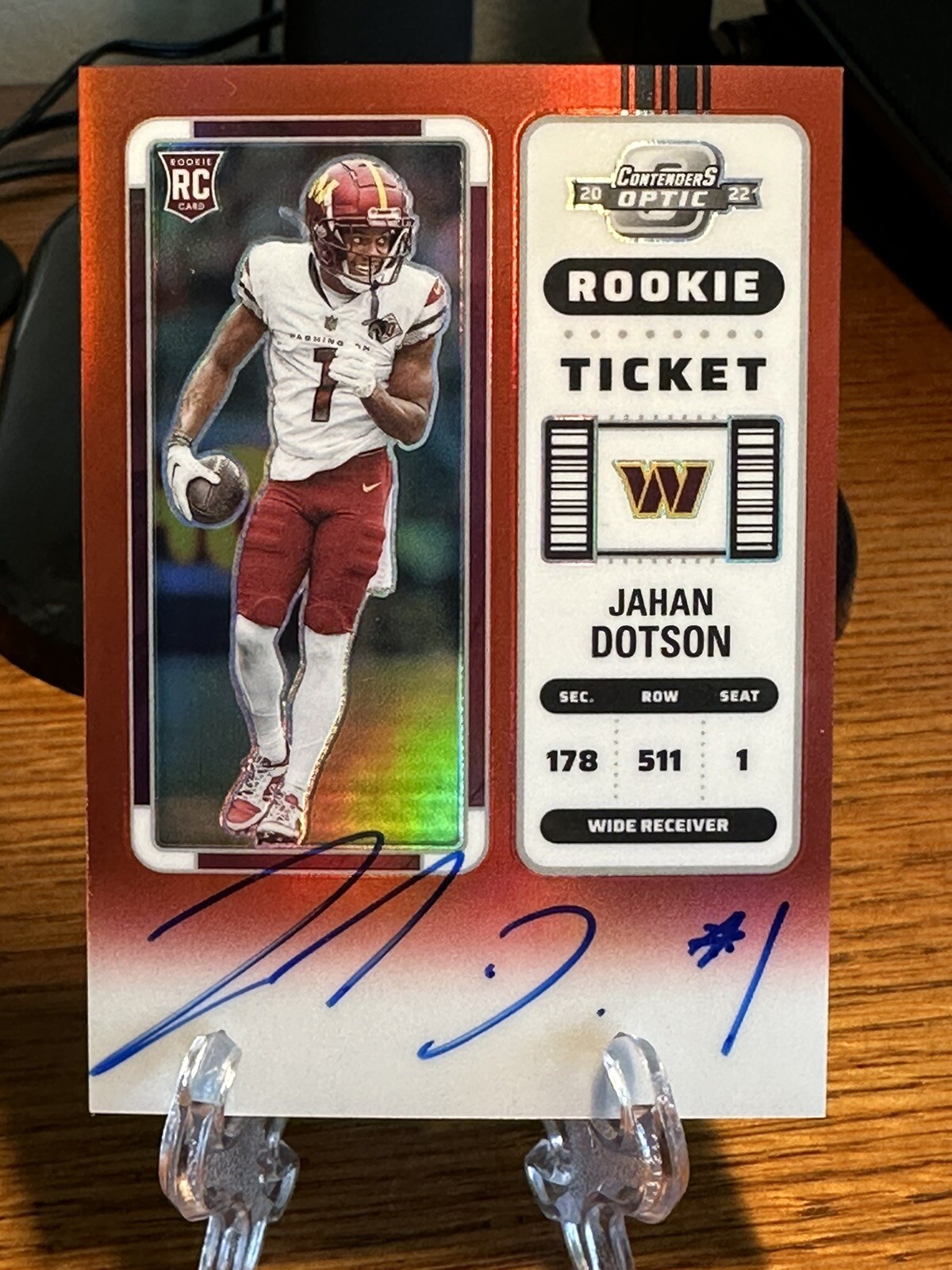 2022 Contenders Optic Rookie Ticket Red #121 Jahan Dotson 008/149 RC AUTO