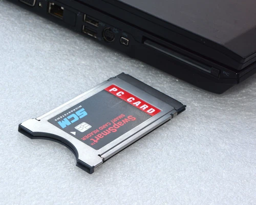 PCMCIA CHIPKARTENLESER CHIPCARDREADER SCM MICROSYSTEMS SCR120 SCR-120 V02 MM