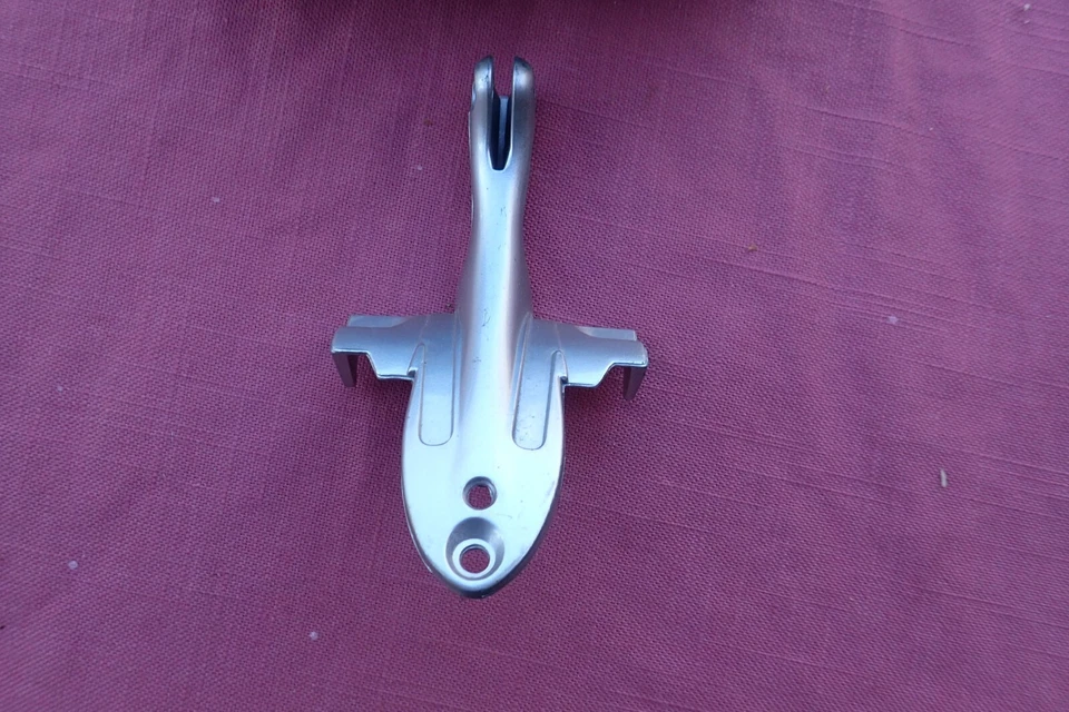 1967 Chevy Biscayne, suporte de espelho retrovisor Bel Air, NOS! 9711716 - Imagem 2 de 4