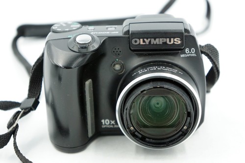 Appareil photo numérique Olympus SP-500 UZ 6,0 MPX 10x zoom xD AA Bridge #975