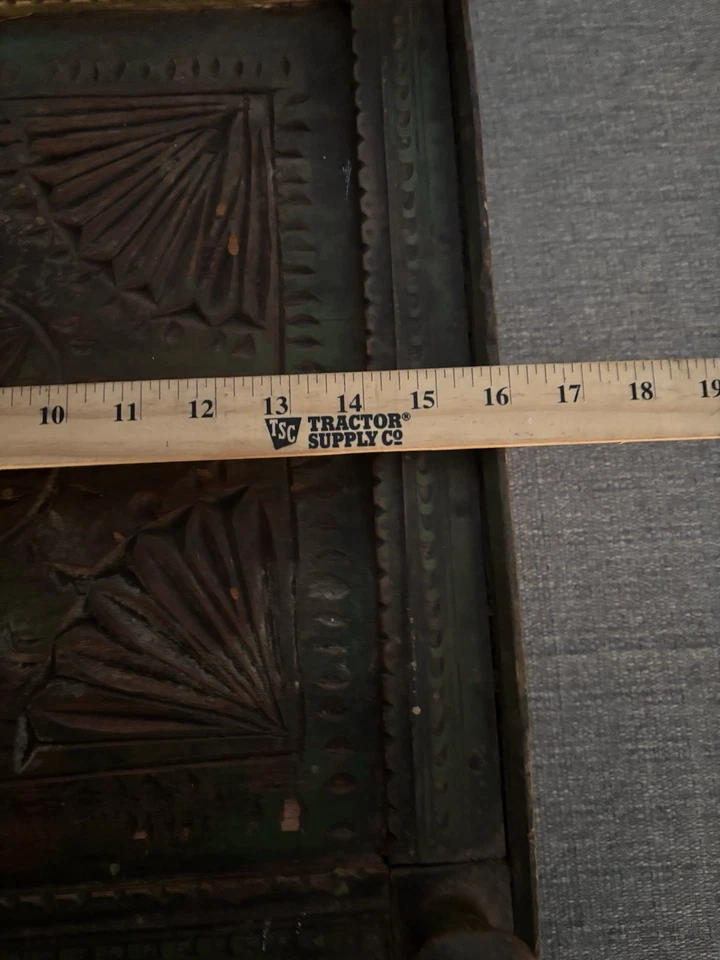 Banqueta de oração antiga de madeira esculpida à mão - Imagem 4 de 4