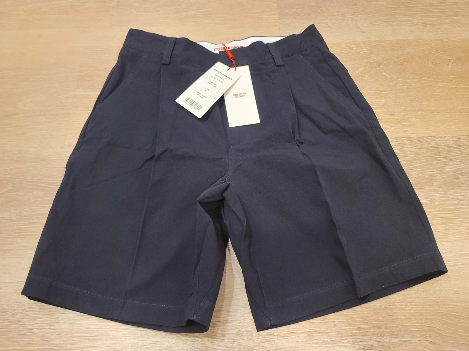 Orlebar Brown Aston NWT Casual Shorts Size 30 US In Solid Blue Pleated Cotton