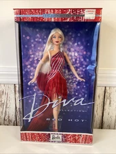 2002 DIVA COLLECTION RED HOT BARBIE - 56707 - ORIGINAL BOX UNOPENED