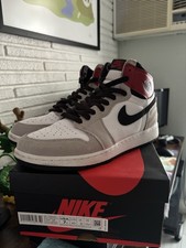 Nike Air Jordan 1 Retro High OG Light Smoke Grey GS Size 7Y 575441 126