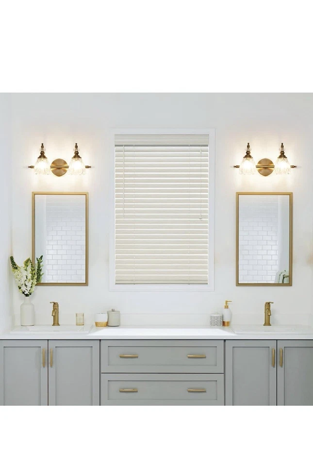 Lámparas de baño de latón, oro cepillado para granja, 2 luces de tocador Foto 2 de 3