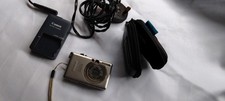 Canon IXUS 50 - 5.0MP - Digital Camera - with Charger, Battery, and case