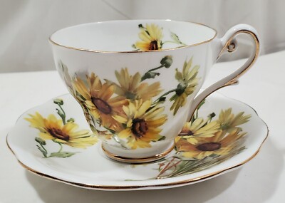 Royal Standard Fine Bone China Tea Cup & Saucer ''Brown Eyed Susan'' Design