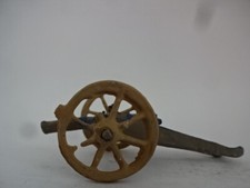 Stara cynowa figurka / działo 4