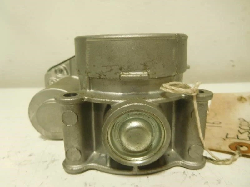 Ford C-MAX 2013 2014 2015 2016 2017 2018 carrocería del acelerador 23173 Foto 4 de 4