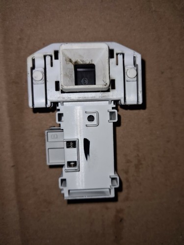 Türschloss Türverriegelung Siemens Bosch  BSH 90000170393 DM070